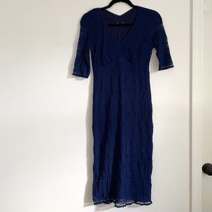 V-neck lace dress